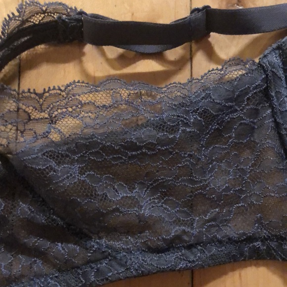 Victoria’s Secret Bra - Picture 2 of 5